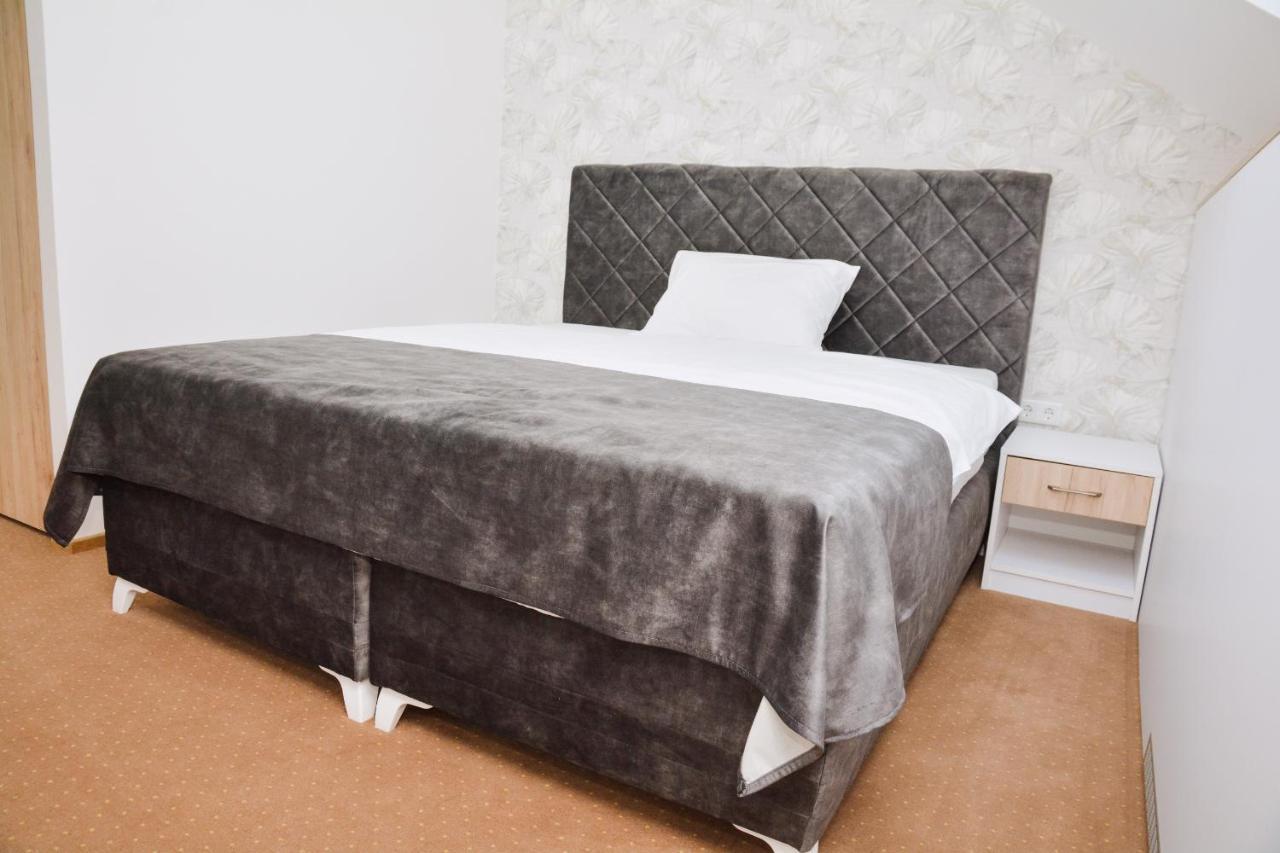 Hotel Divanhana Brčko 外观 照片